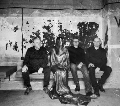 Dunaj & Jana Vébrová (foto Dušan Tománek 2025) Dunaj & Jana Vébrová (foto Dušan Tománek 2025)